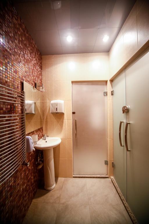 Hostel Inn Hotel&Hostel บากู ภายนอก รูปภาพ