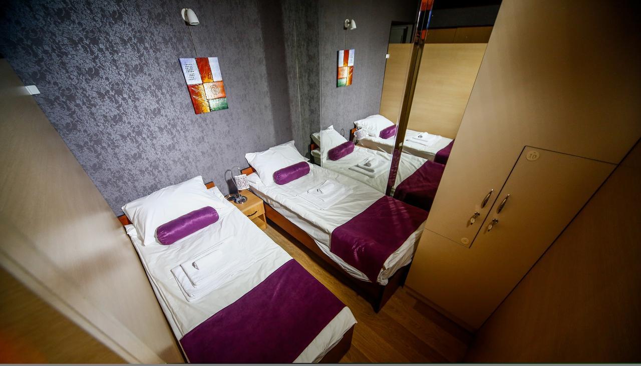 Hostel Inn Hotel&Hostel บากู ภายนอก รูปภาพ