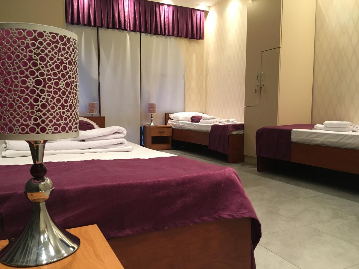 Hostel Inn Hotel&Hostel บากู ภายนอก รูปภาพ